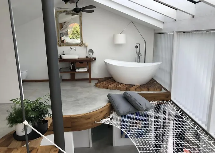 Poolhaus Ferienhaus